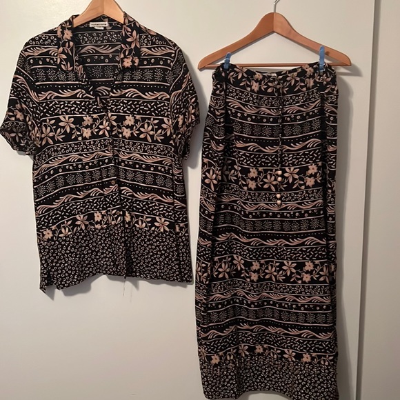 Dresses & Skirts - Summer long skirt set XL